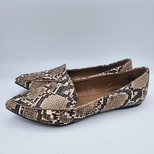 Madden Girl Henie Snake Print Pointed Toe Flats Loafers 6.5 NWOT
